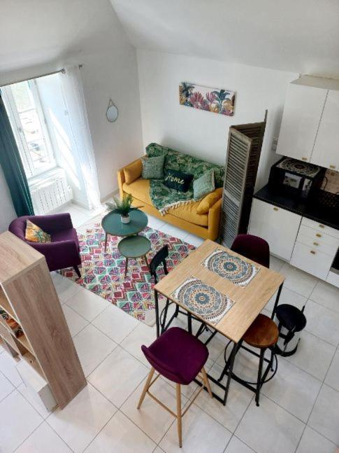 Tres Bel Appartement Avec Superbe Vue Sur Le Port De Saint Goustan Auray Exterior foto